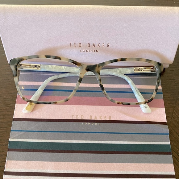 Ted Baker London. Tortoise shell frames, mother of pearl arms - Picture 4 of 9